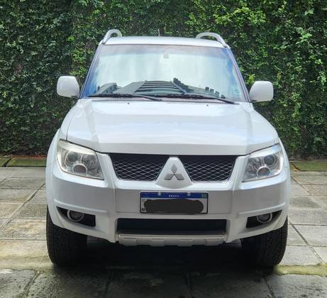 MITSUBISHI PAJERO TR4 2.0 4X4 16V 140CV FLEX 4P AUTOMÁTICO